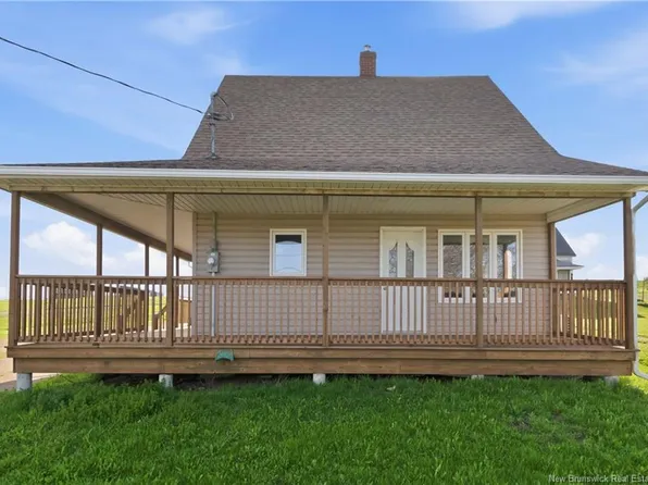 380 Centrale St, Memramcook, NB E4K 3S5