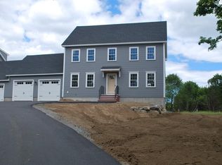 199 High Rd #B, Newbury, MA 01951