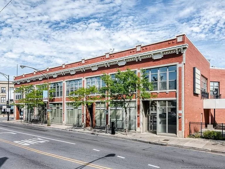 2934 N Milwaukee Ave #6 — Photo 6