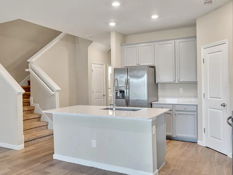 133 Appleton Ct — Photo 7