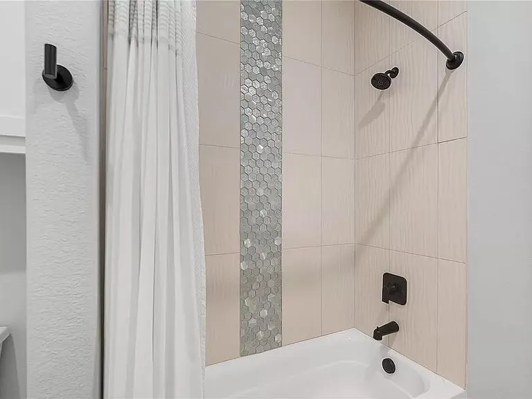 15621 Three Fathoms Bank Dr — Photo 10