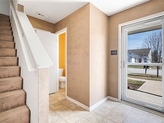 5th image of 10891 Grace Dr