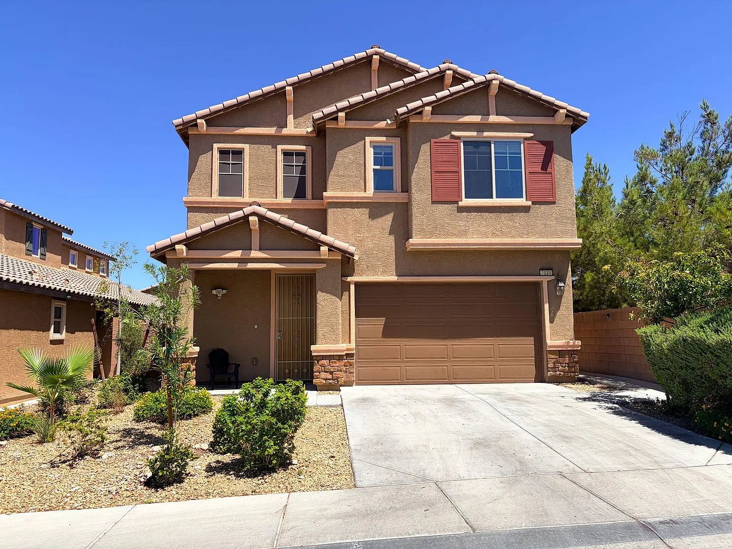 Stunning 4 bd Home in Spring Valley Coming Soon! Duel primary suites! — Photo 1