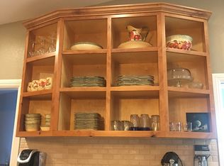 877 Truman Ct, Hemet, CA 92543