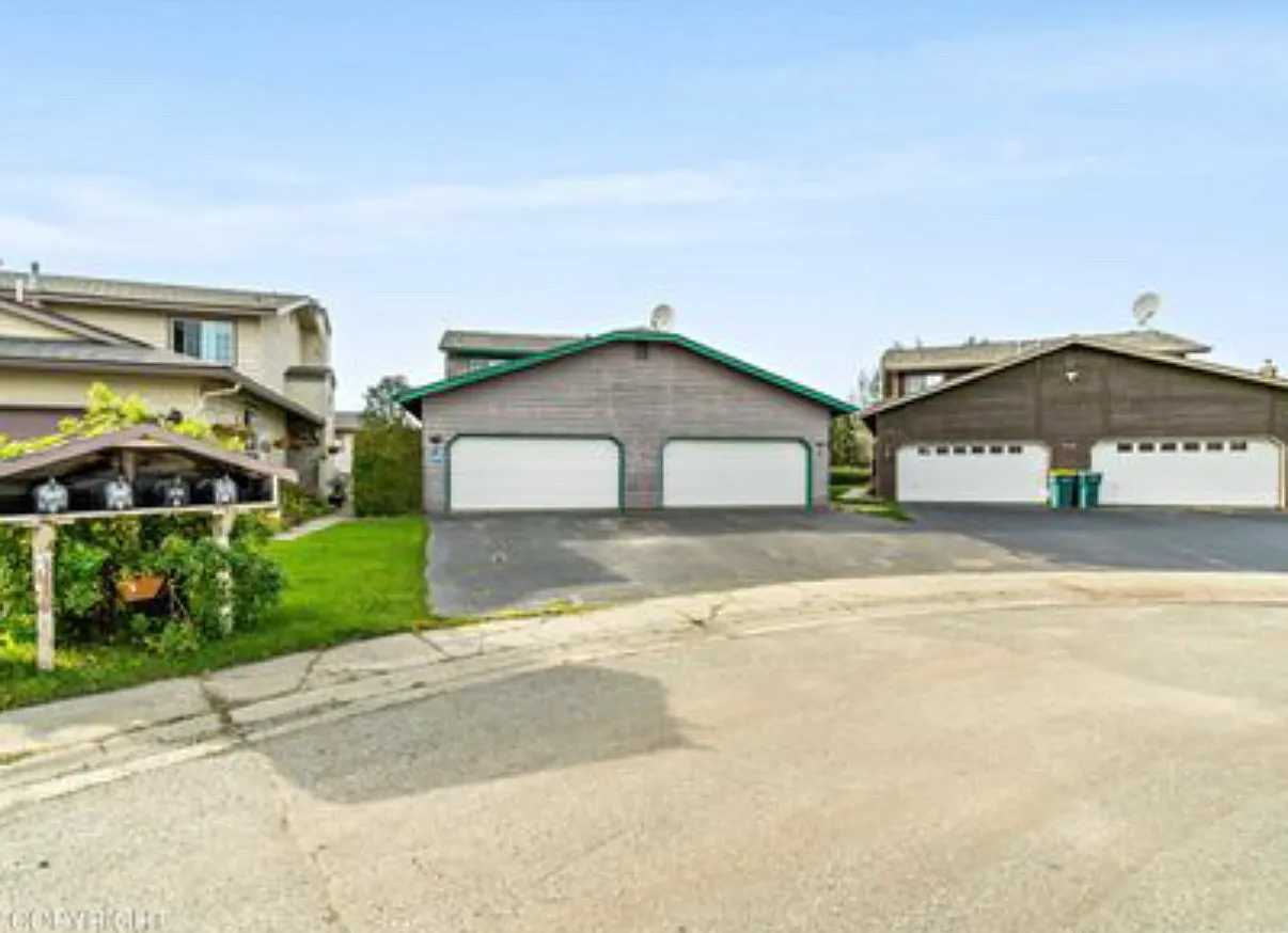 520 Misty Fjords Cir — Photo 4