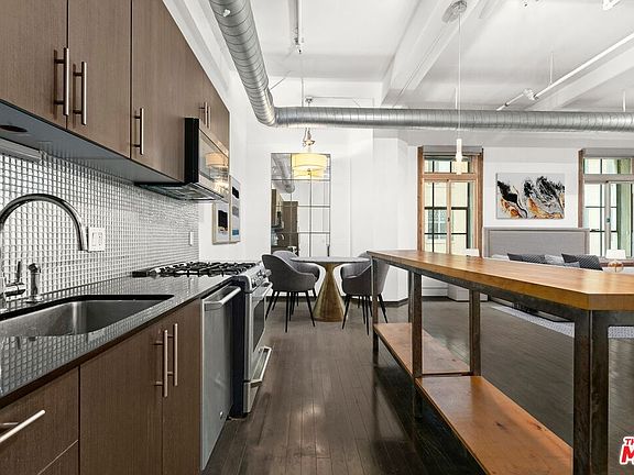 2nd image of 1645 Vine St APT 301