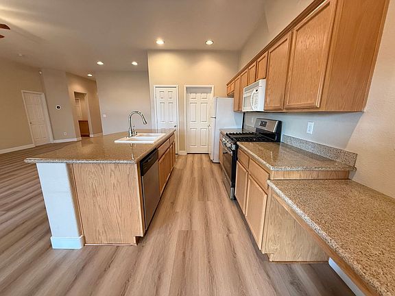 5th image of 6221 Eagle Cap Ct