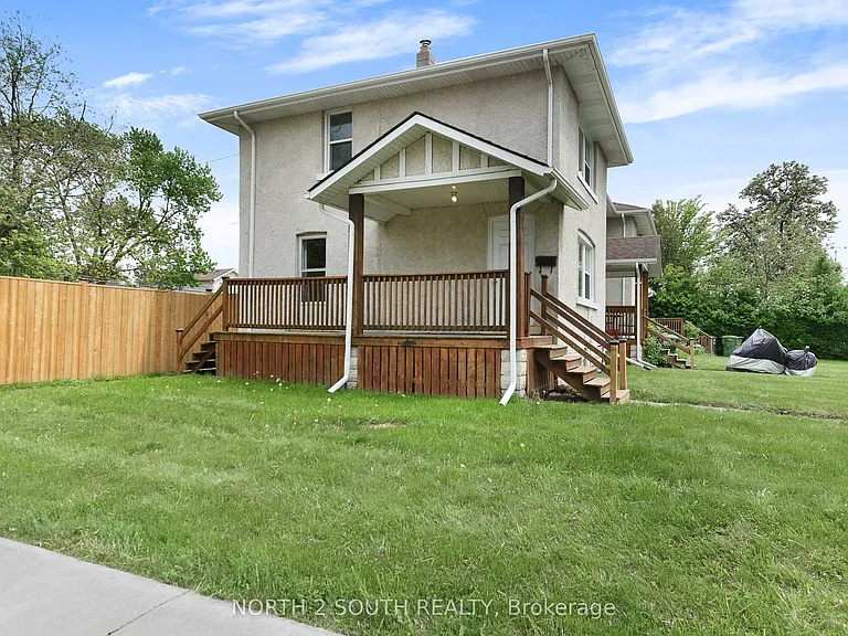 1604 Bruce Ave — Photo 3