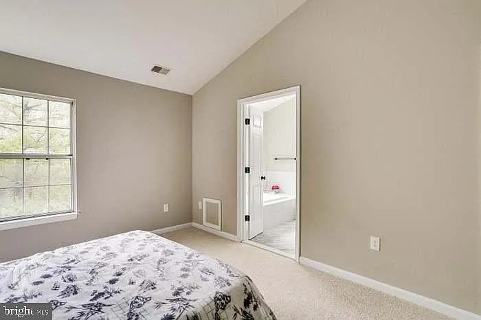 2111 Cambridge Park Ct #6 — Photo 24