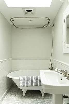 Sold by Douglas Elliman | media 14