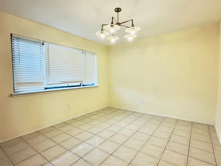 2607 Olympus Dr — Photo 5