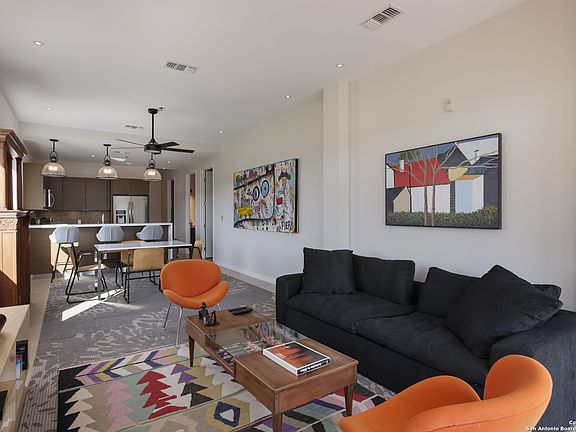 2nd image of 17902 La Cantera Pkwy #419