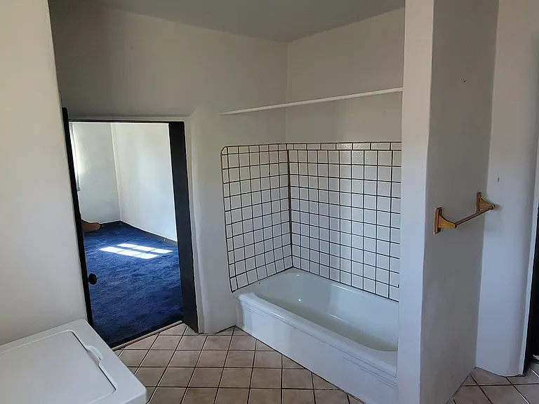636 Alto St — Photo 9