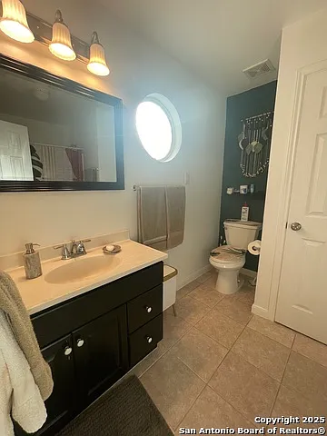 4109 Saint Charles Bay — Photo 16