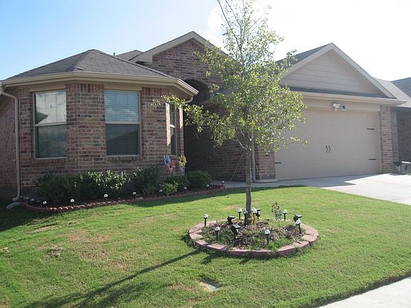 2nd image of 2721 Gains Mill Dr