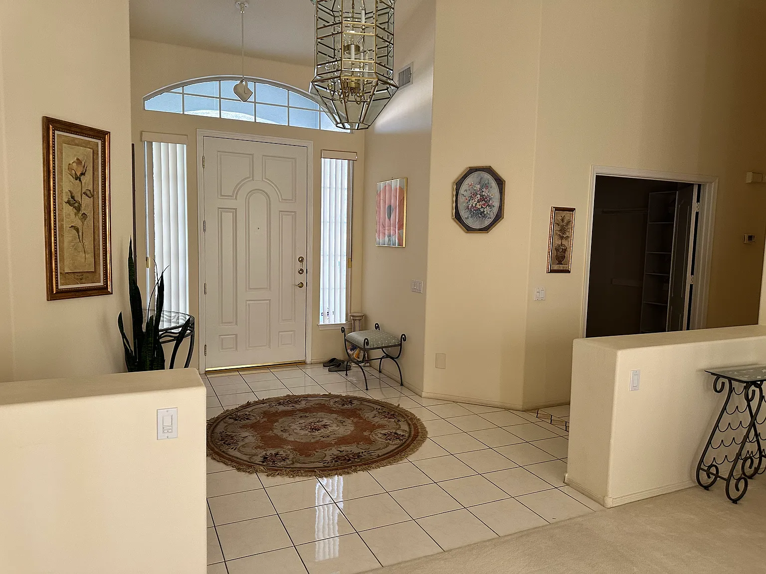 3 bed, 2.5 bath, 2287 sqft, $2,650 — Photo 4
