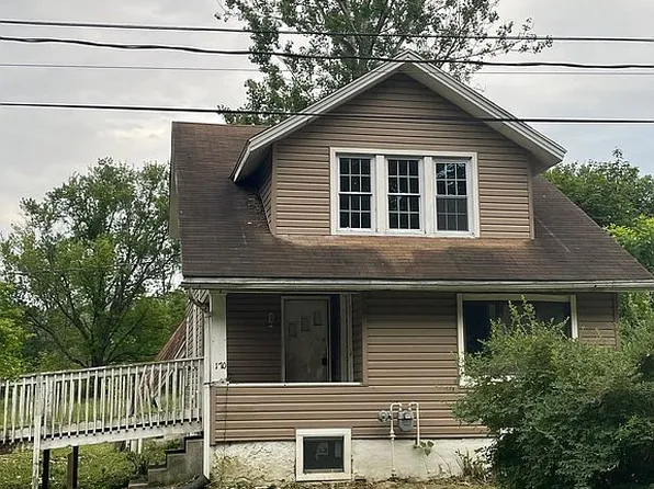 170 River Rd, Hollidaysburg, PA 16648