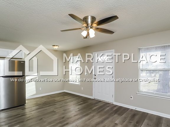 3rd image of 1127 S 11th St