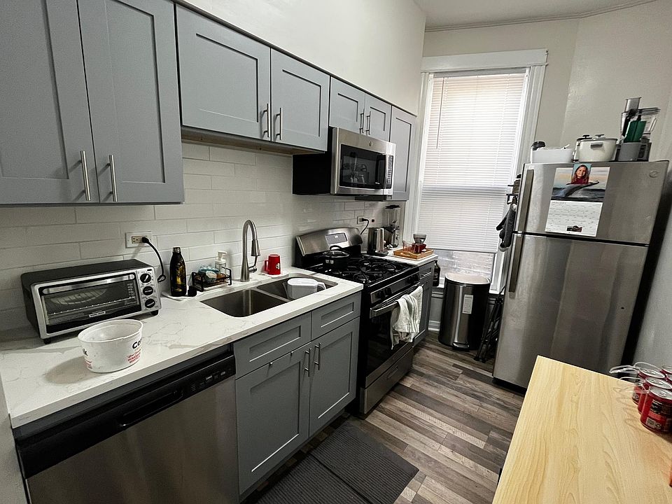 1st image of 1514 W Wilson Ave #2R