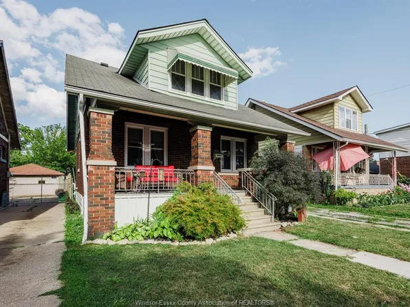 1472 Albert Rd, Windsor, ON N8Y 3P9