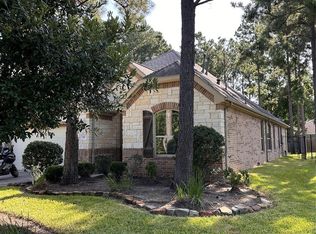 175 W New Harmony Trl, Spring, TX 77389