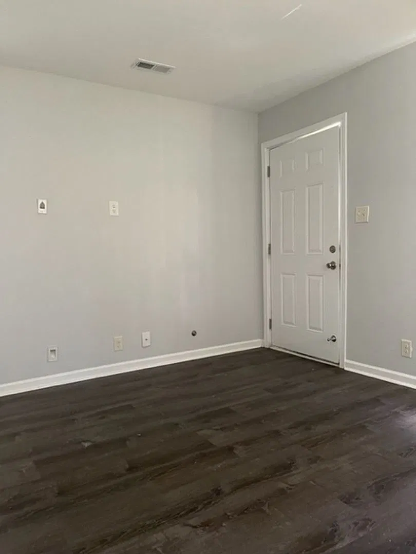 Coming Soon! 2 Bedroom Unit! — Photo 4