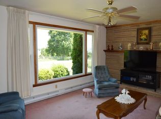 5743 Mines Rd, Pulaski, VA 24301