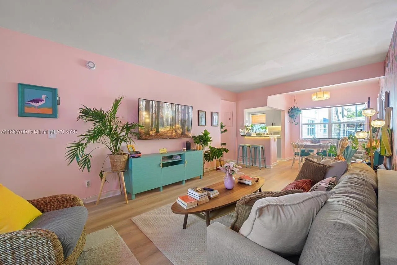 Windwood Seas Condo — Photo 1