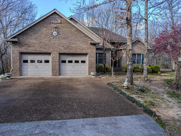 283 County Road 709, Riceville, TN 37370