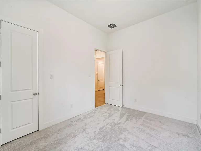 16911 Lupine Meadow Ln — Photo 32