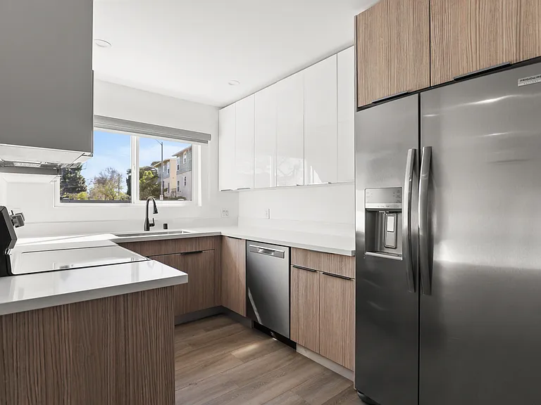 8777 Cadillac Ave #B — Photo 3