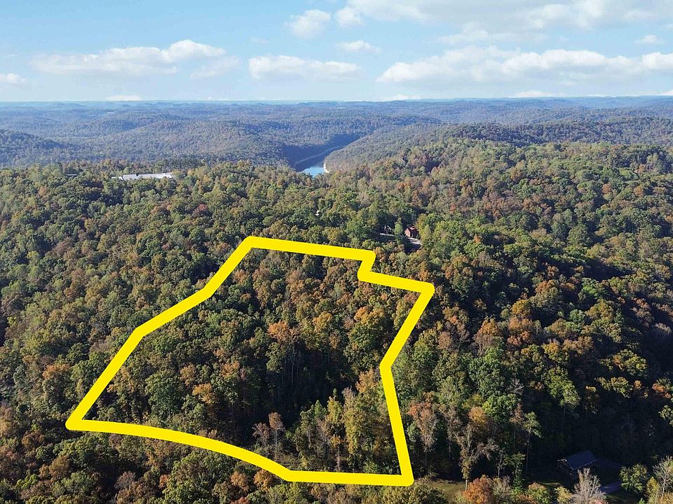 1st image of 569 Stoneybrook Rd