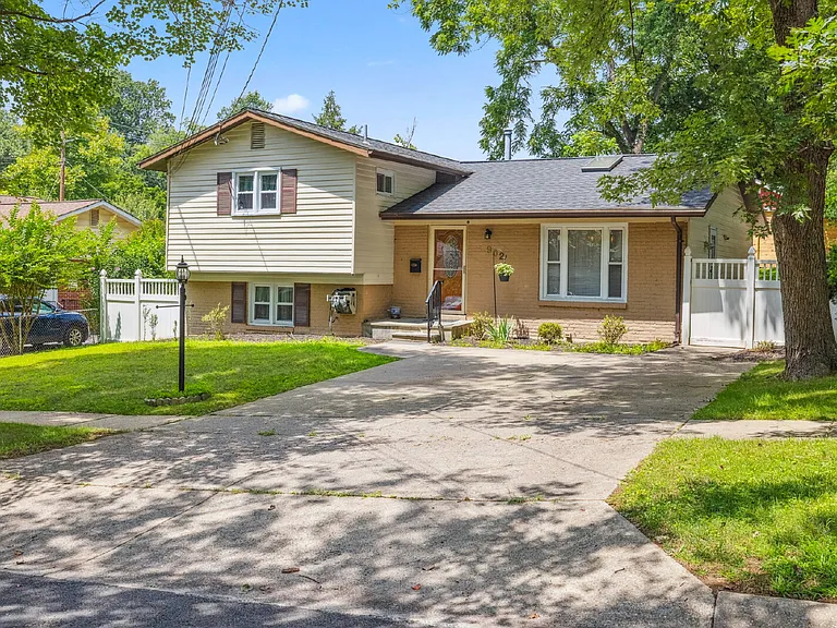 902 Leverton Rd — Photo 18