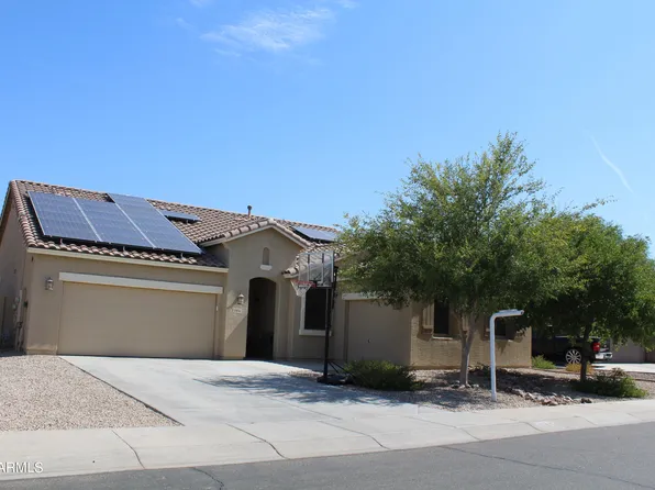 1974 E RAVENSWOOD Drive, Gilbert, AZ 85298