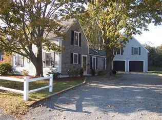 52 Stevens St, Hyannis, MA 02601