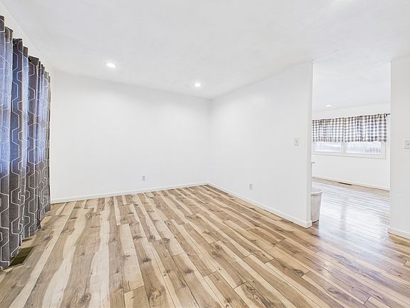 3rd image of 104 W North St