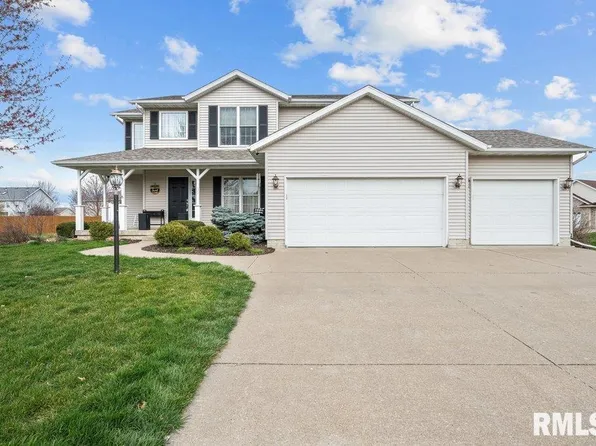 30 Nicholas Ct, Eldridge, IA 52748