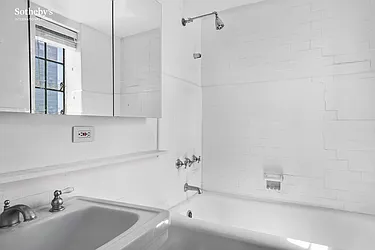 Rented by Sotheby's International Realty