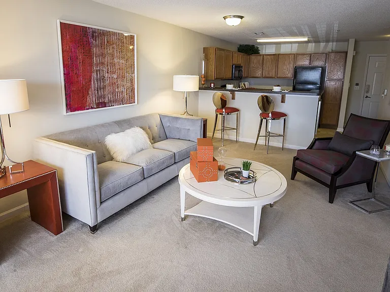 Reserve at Park West — Photo 8