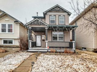 31 Coventry Rd NE, Calgary, AB T3K5M9