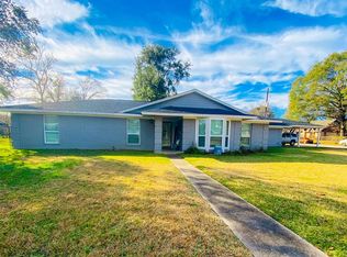 1409 Hawthorne St, Liberty, TX 77575