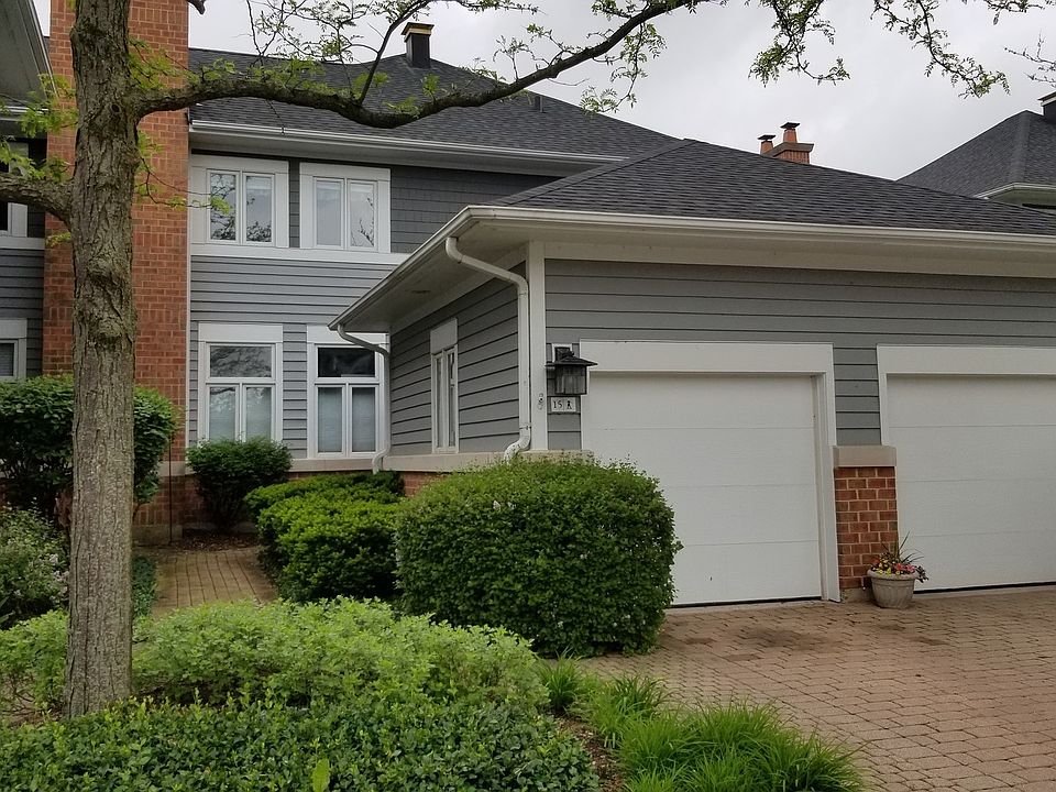 1st image of 15 Mashie Ct
