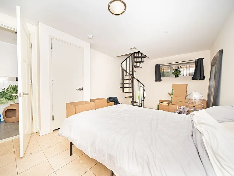 230 Troutman St #1B — Photo 6