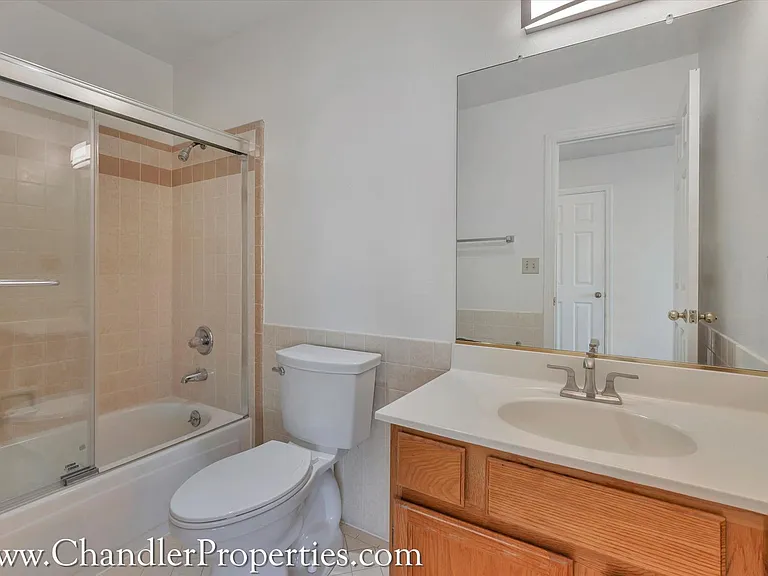3111 Vicente St — Photo 18