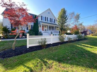 11 Cross St, Pembroke, MA 02359