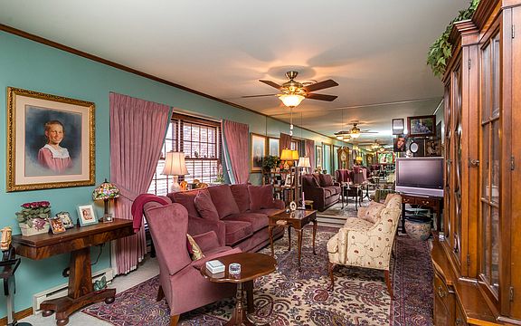 4th image of 17659 W Summit Dr