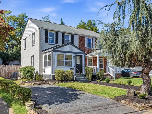 5924 Edgehill Ct, Alexandria, VA 22303