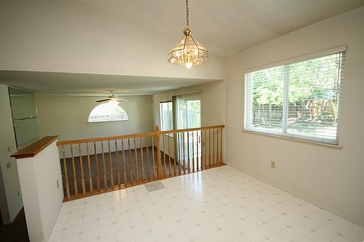 5th image of 6531 Chesterbrook Dr