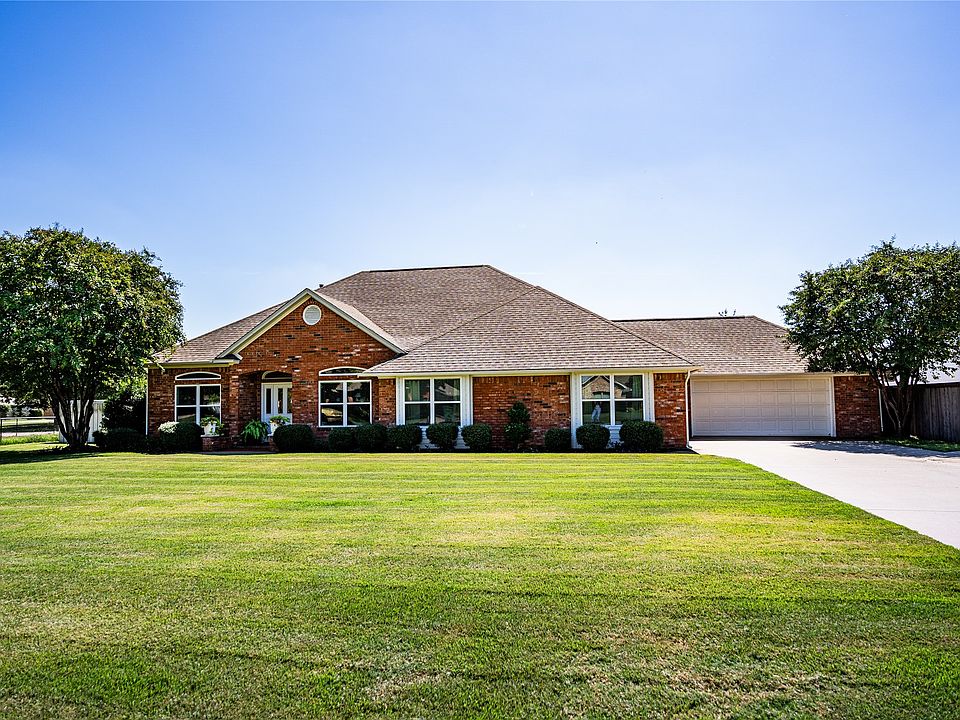 1st image of 2504 Caddo Trl