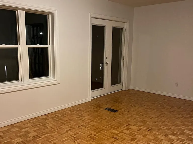 133 Spadina Ave #2 — Photo 12